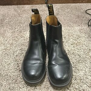 Dr. Martens Chelsea Boot